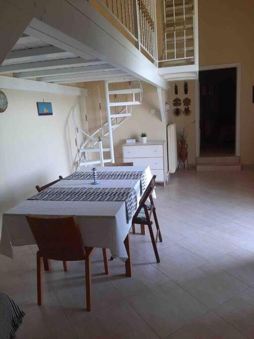 Markopoulon OropouAmfiteatrico Sea View - Kalamos Attiki公寓 外观 照片