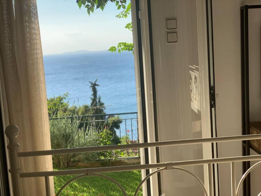 Markopoulon OropouAmfiteatrico Sea View - Kalamos Attiki公寓 外观 照片